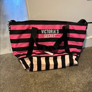 Victoria's Secret Pink and Black Travel Tote Duffle Weekender Bag